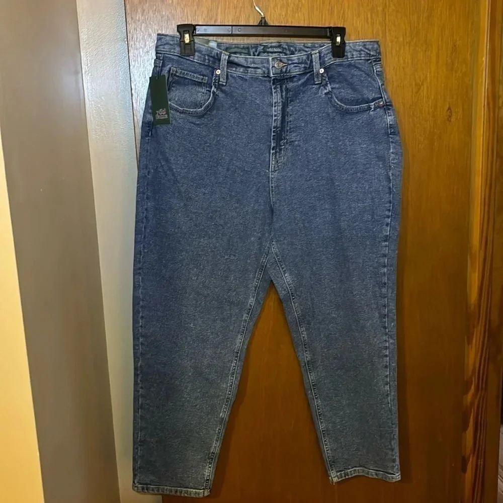 Wild Fable Super High-Rise Tapered Jeans Size 17 NWT